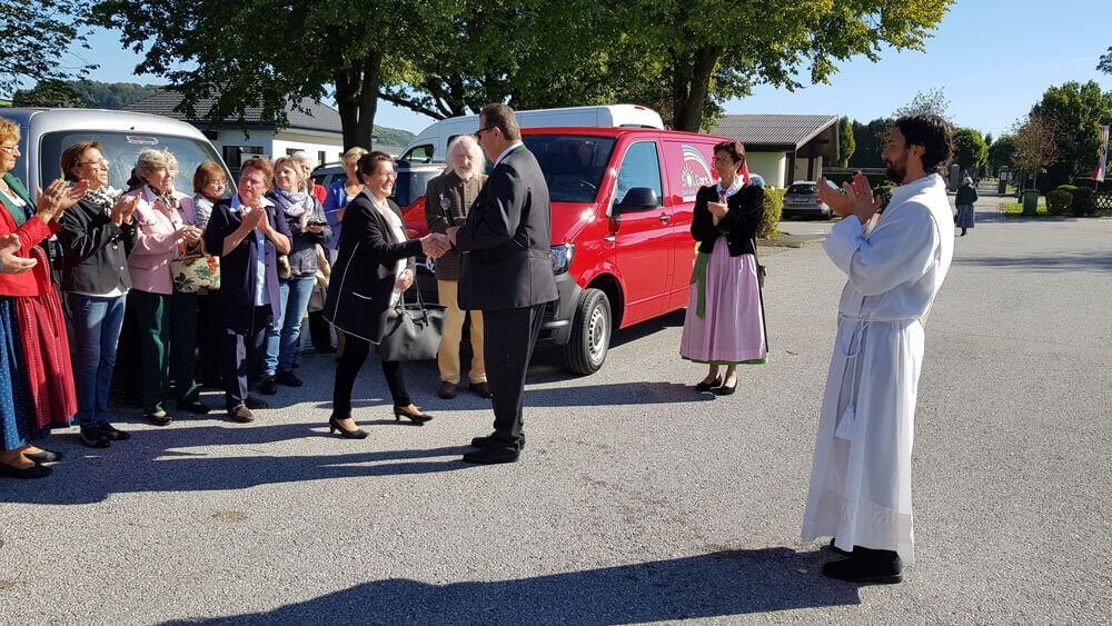 2018 Schlüsselübergabe an Frau Kraiger Autosegnung