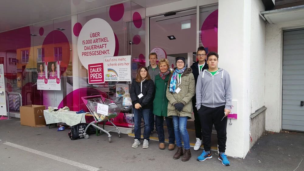 Lebensmittelsammlung der Katholischen Jugend Seekirchen